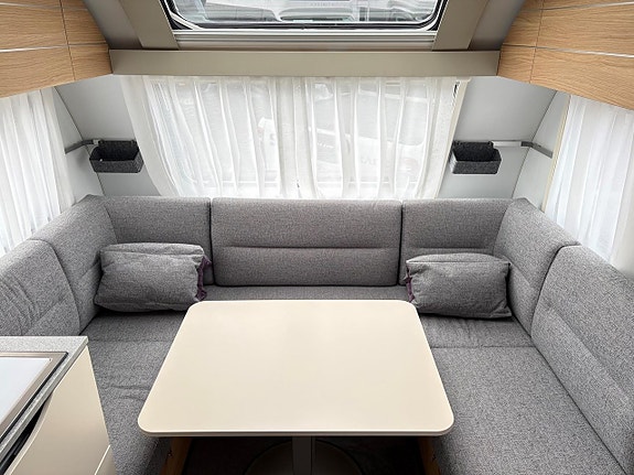 Adria ADORA 572 UT Mover Alde 8 of 15