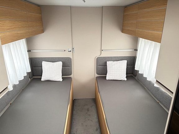 Adria ADORA 572 UT Mover Alde 3 of 15