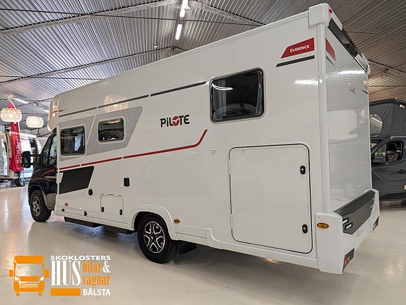 Pilote P 740 FGJ Evidence 140hk Aut 200Liti 210W Solc Vinterpaket 3 of 25