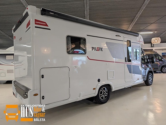 Pilote P740 FC Automat 180hk 5 bältade platser ALDE 200ALi 4 of 25