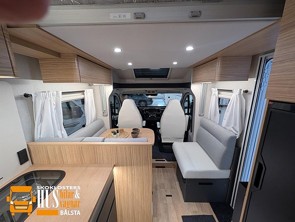 Pilote P740 FC Automat 180hk 5 bältade platser ALDE 200ALi 5 of 25