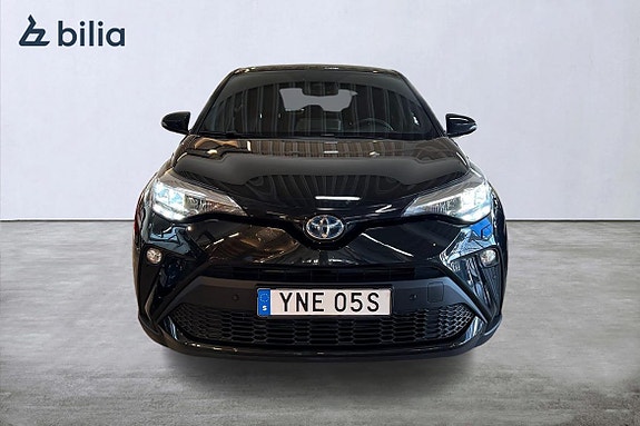 Toyota C-HR 6 of 21