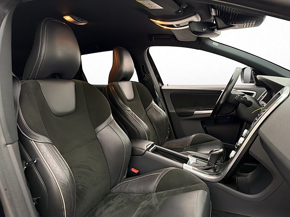 Volvo XC60 26 of 30