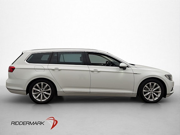 Volkswagen Passat 9 of 29