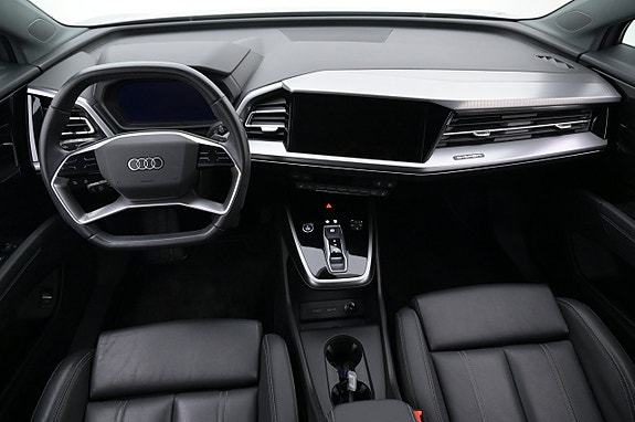 Audi Q4 e-tron 6 of 27