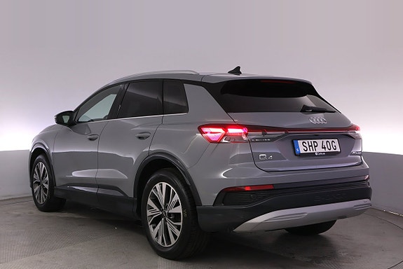 Audi Q4 e-tron 4 of 27