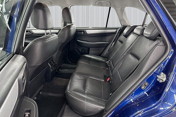 Subaru Outback 14 of 17