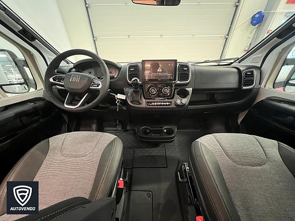 Adria MATRIX SELECT 670 SL 17 of 23