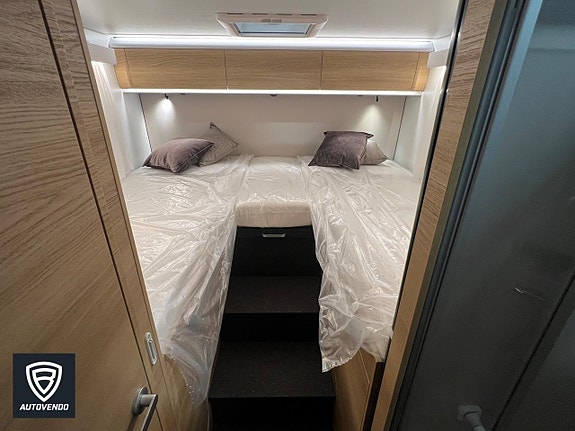 Adria MATRIX SELECT 670 SL 12 of 23