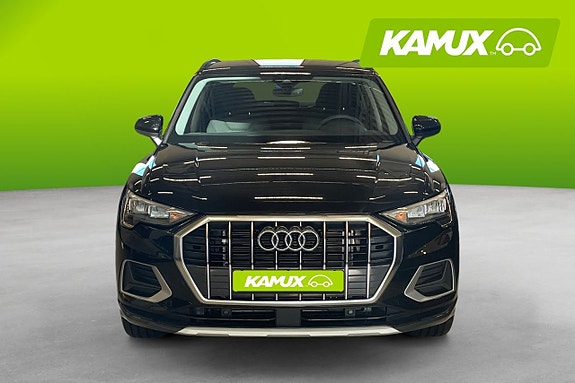 Audi Q3 6 of 24