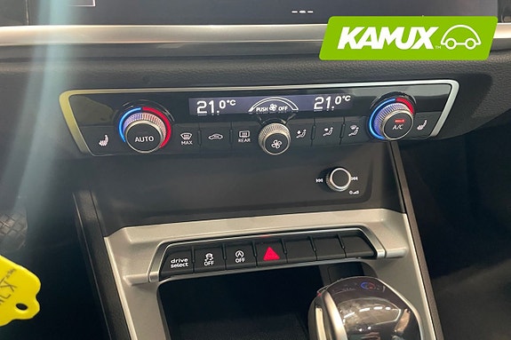 Audi Q3 20 of 24