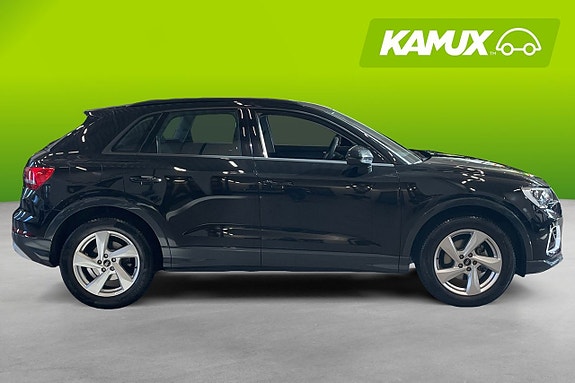 Audi Q3 2 of 24