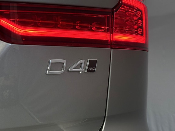 Volvo V60 Cross Country 11 of 30