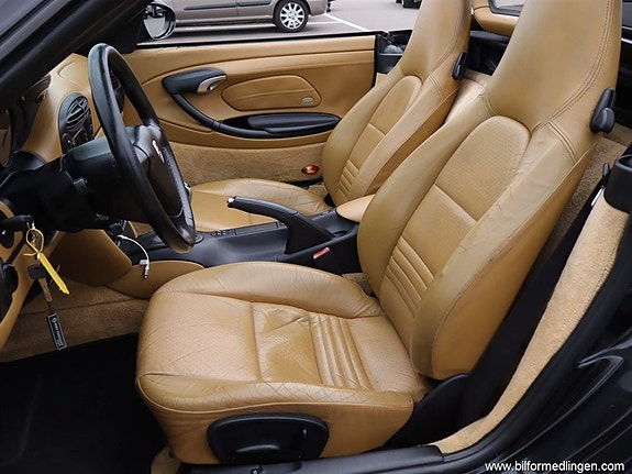 Porsche Boxster 5 of 18