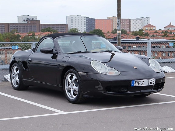 Porsche Boxster 3 of 18