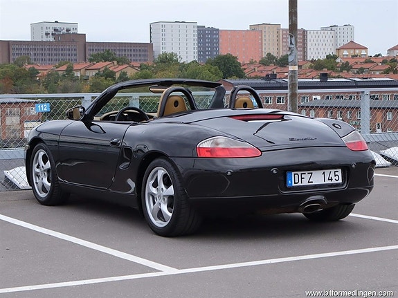 Porsche Boxster 16 of 18