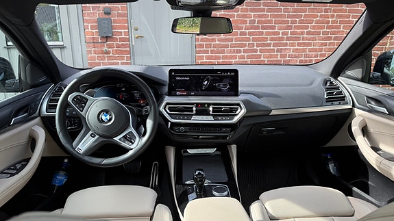 BMW X4 8 of 8