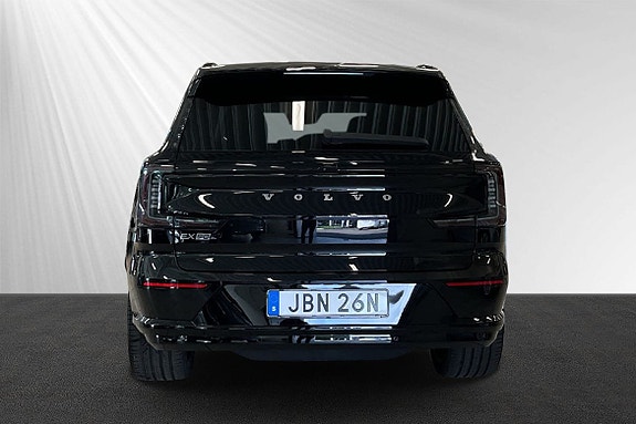Volvo EX90 2 of 16