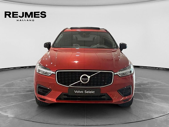 Volvo XC60 8 of 13