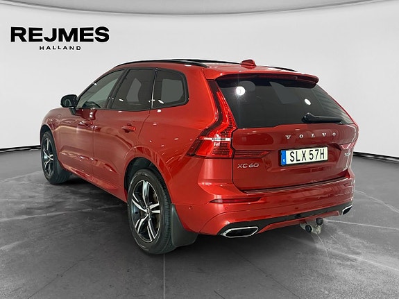 Volvo XC60 2 of 13