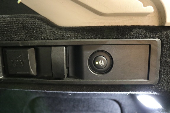 BMW 320d 23 of 26