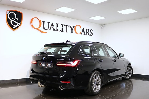 BMW 320d 3 of 26