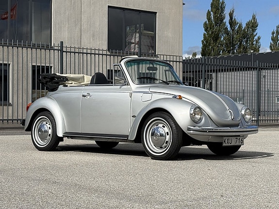 Volkswagen 1303 2 of 13