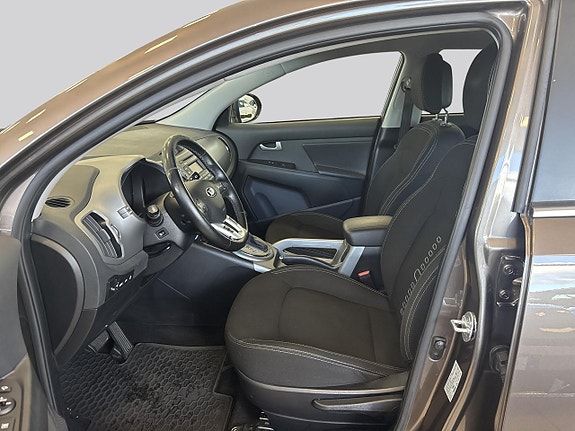 Kia Sportage 8 of 16