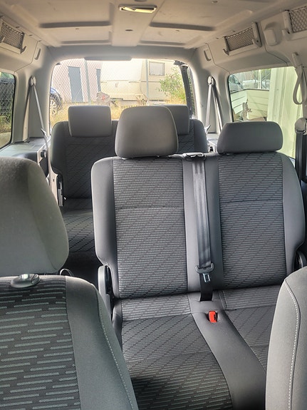 Volkswagen Caddy Maxi 12 of 18