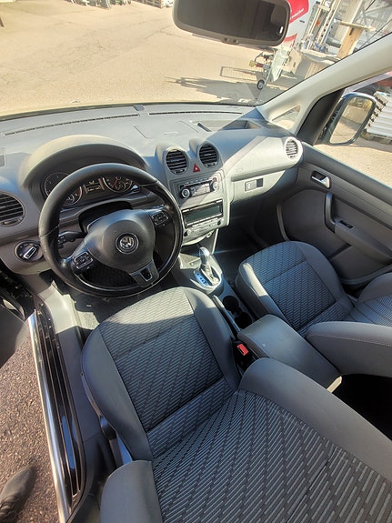 Volkswagen Caddy Maxi 5 of 18