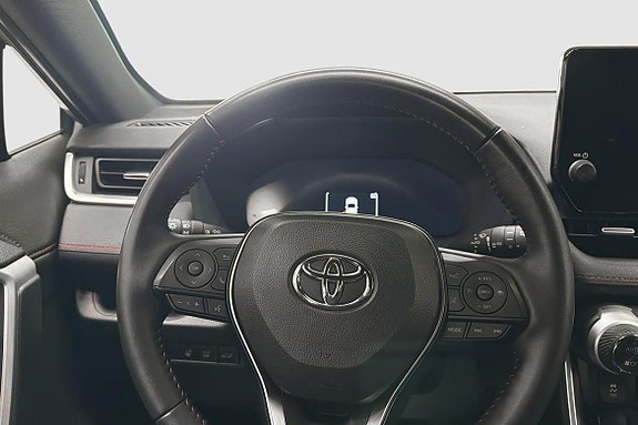 Toyota RAV4 11 of 12