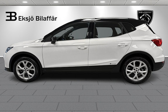 Seat Arona 7 of 20