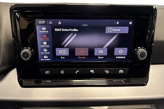 Seat Arona 20 of 20