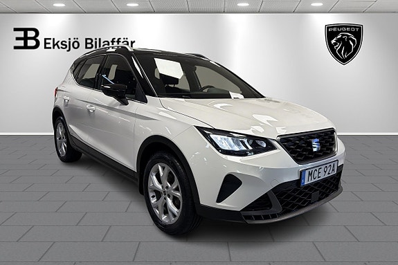 Seat Arona 3 of 20