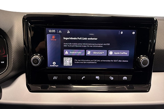 Seat Arona 17 of 20