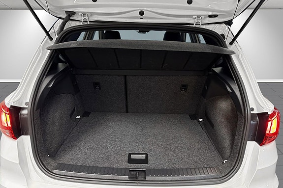 Seat Arona 14 of 20