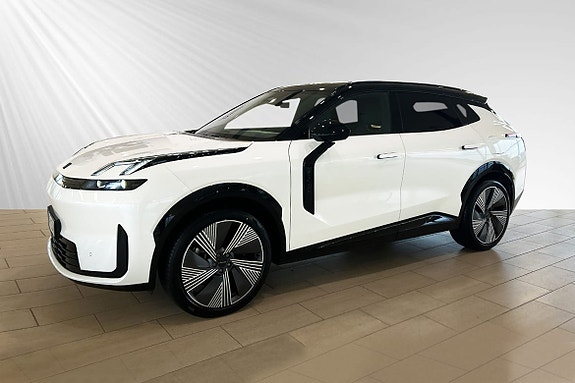 Lynk & Co 08 2 of 30