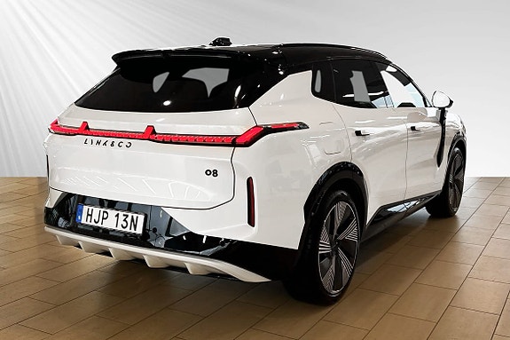 Lynk & Co 08 4 of 30