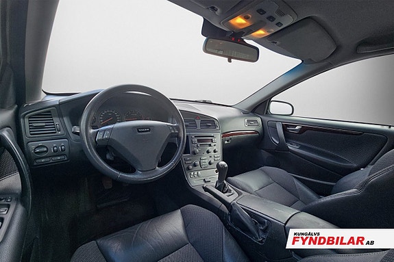 Volvo S60 6 of 7