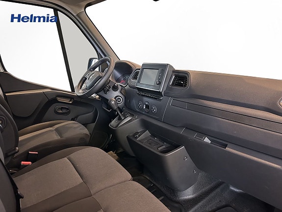 Renault Master 4 of 12