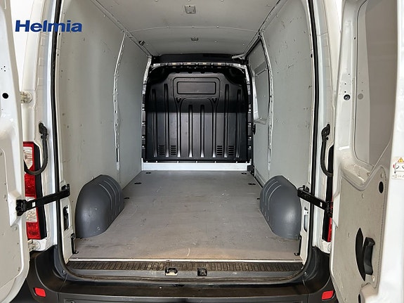 Renault Master 11 of 12