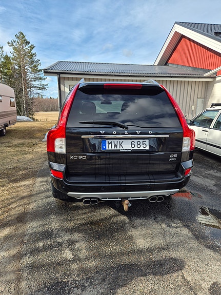 Volvo XC90 3 of 6