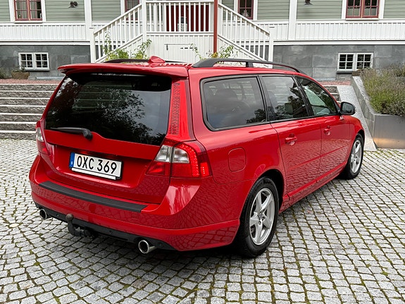 Volvo V70 5 of 8