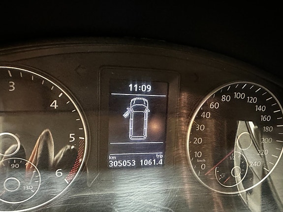 Volkswagen Transporter 14 of 17
