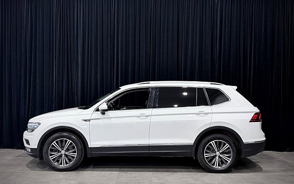 Volkswagen Tiguan Allspace 7 of 30