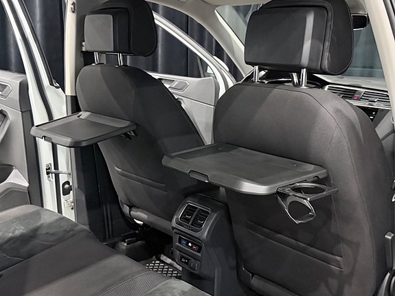 Volkswagen Tiguan Allspace 17 of 30