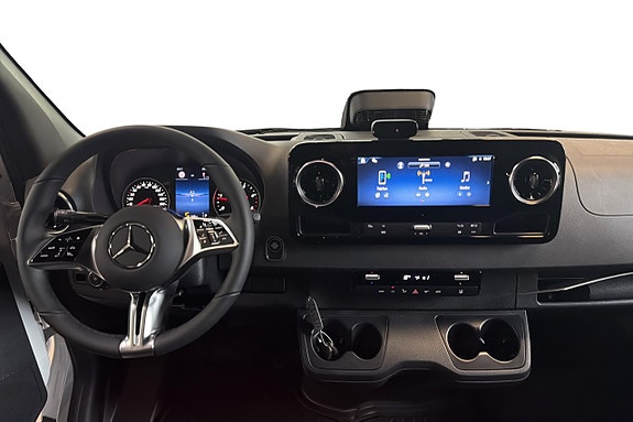 Mercedes-Benz Sprinter 319 7 of 15