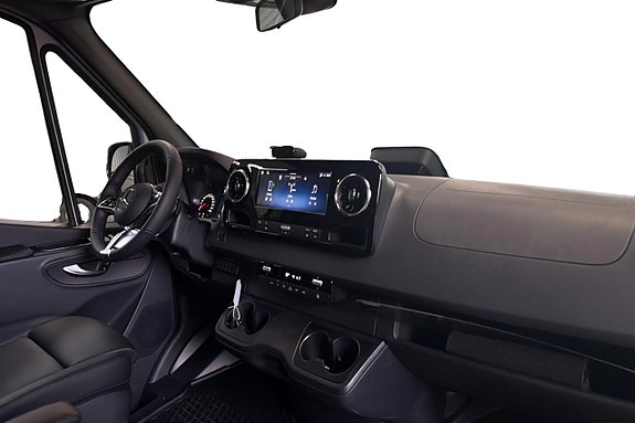 Mercedes-Benz Sprinter 319 8 of 15