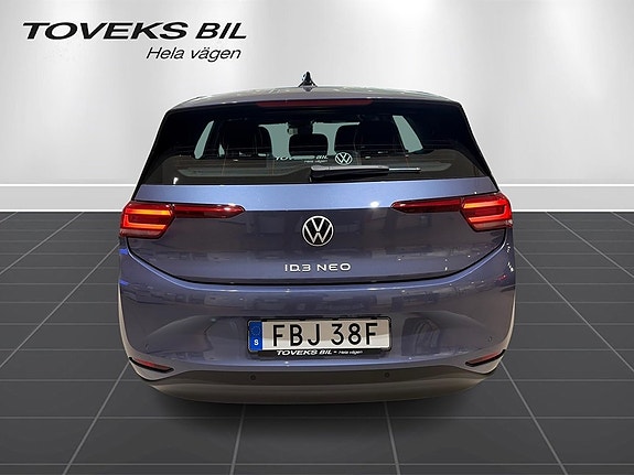 Volkswagen ID.3 2 of 13
