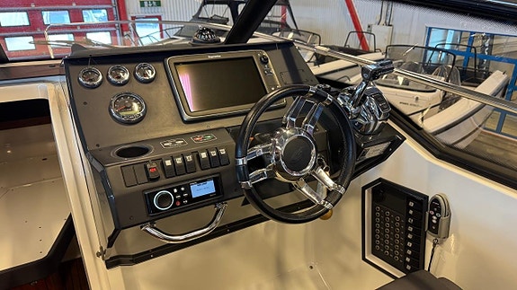 Grandezza 27 S DC / Mercruiser 350 MAG -14 4 of 19